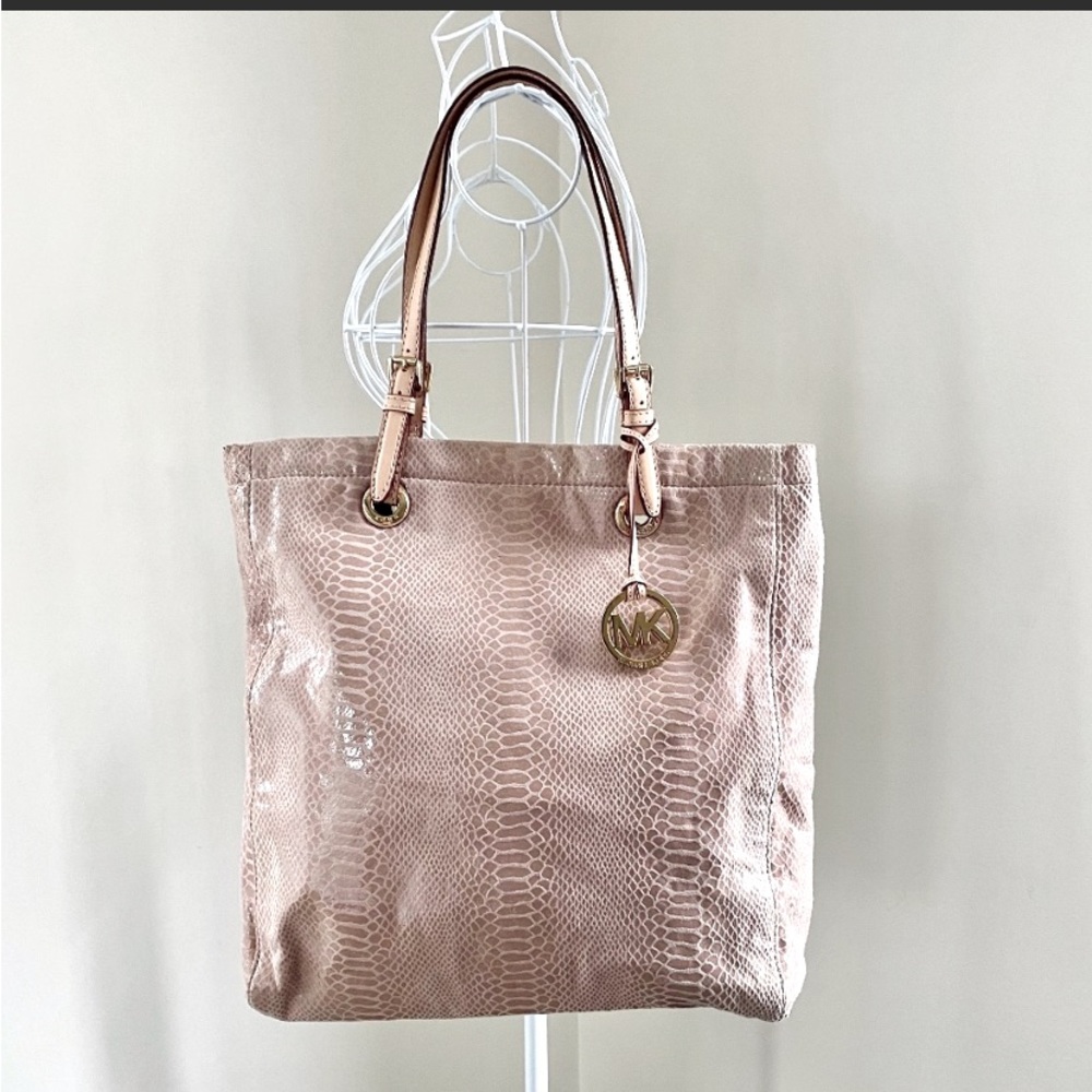 Michael Korn pink snakeskin purse. Used but great condition